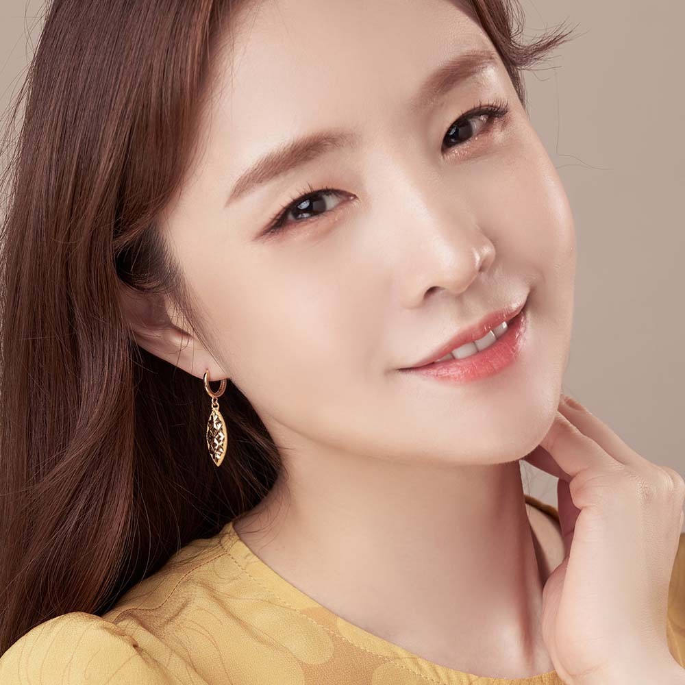 타원 다이아몬드 컷팅 귀걸이요약정보 및 구매